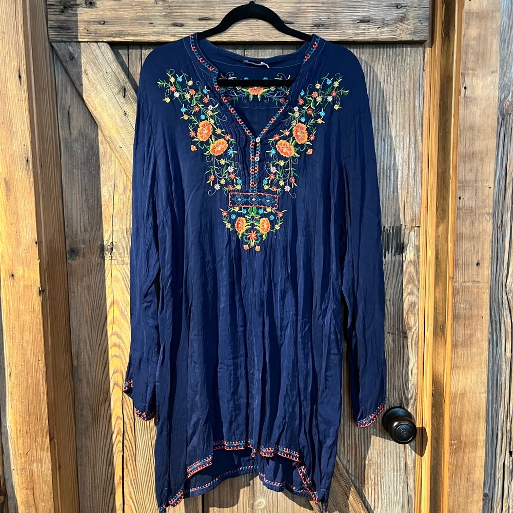 Floral Embroidered Johnny Was